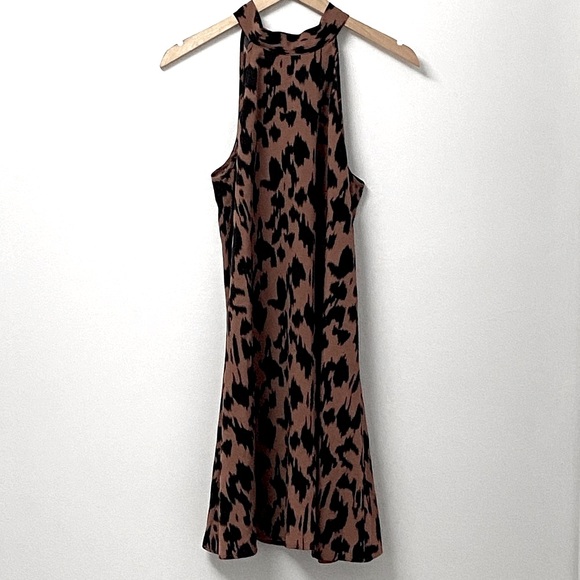 SHEIN Back Bow Tie Dress - Picture 1 of 5